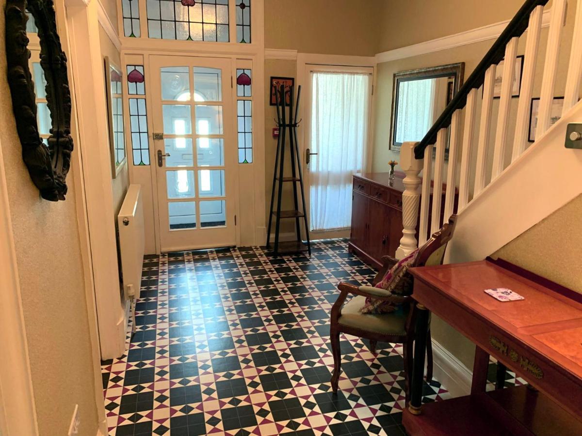 Vakantiehuis Heather Glen. Six Bedroom Near The Sea. Blackpool